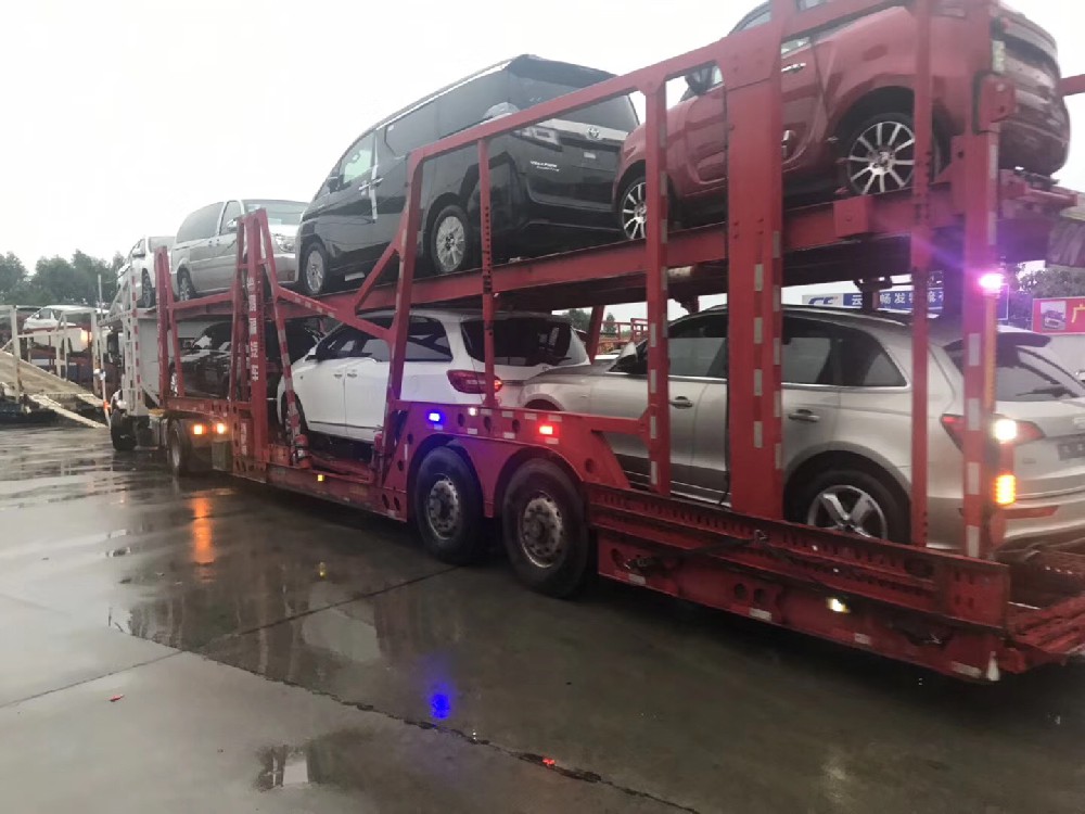 轎車汽車托運的相關(guān)問題。